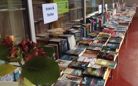 Bücherflohmarkt